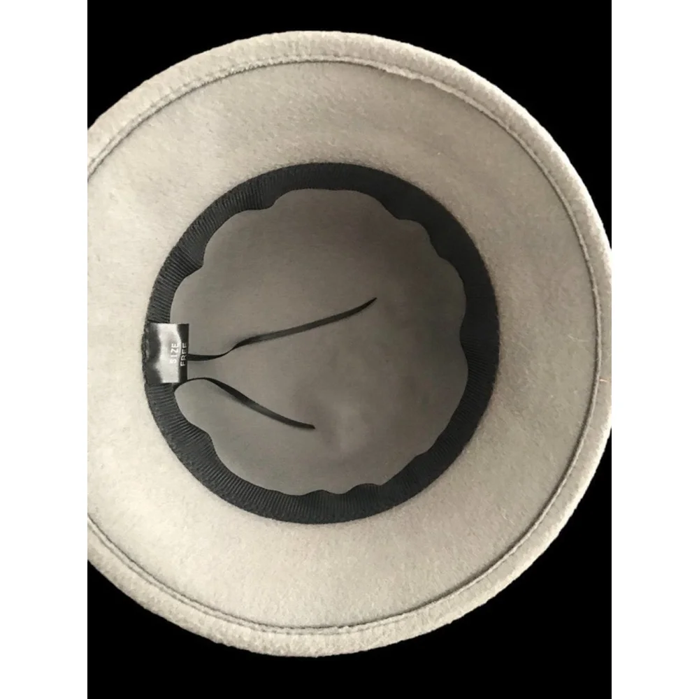 Women's‎ Gray Hat
